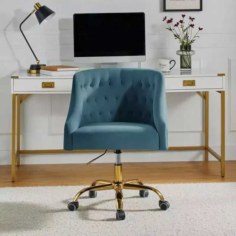 Chaise de bureau moderne pivotante réglable en hauteur en velours avec dossier capitonné et base dorée