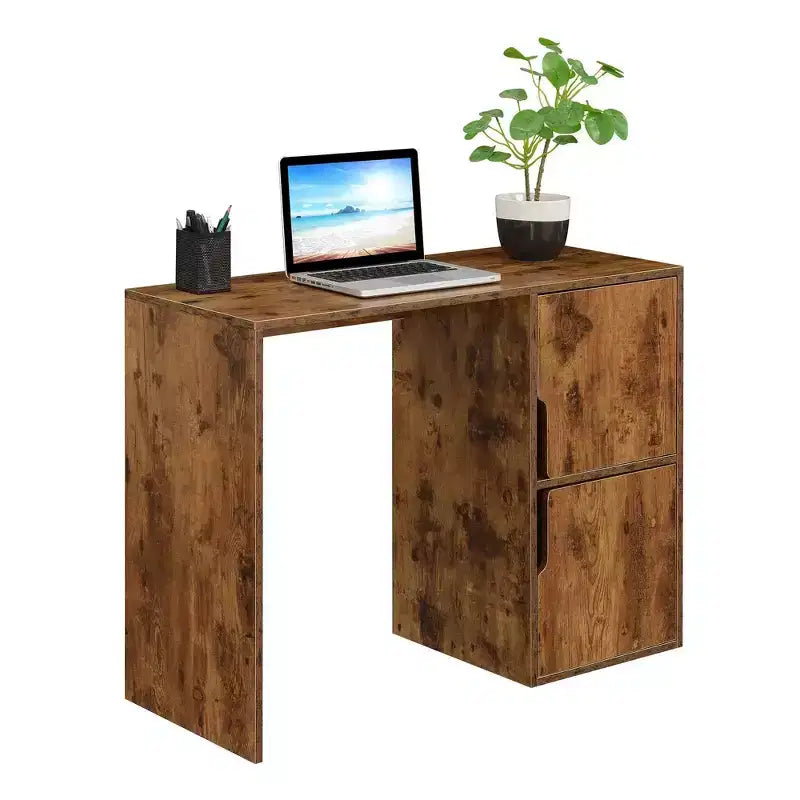 Bureau d'écolier avec armoires de rangement